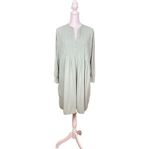 Lou & Grey Women's Spliced neck Pleated Tunic Dress size XS Soft Sage Color